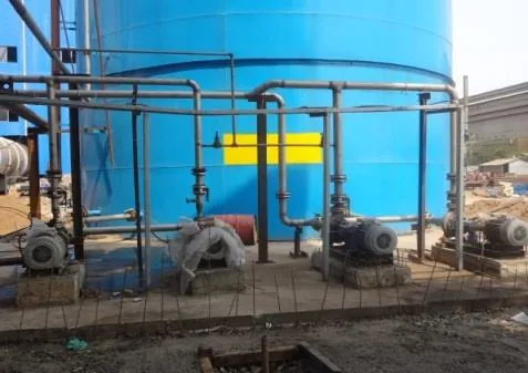 Process water line with pumps